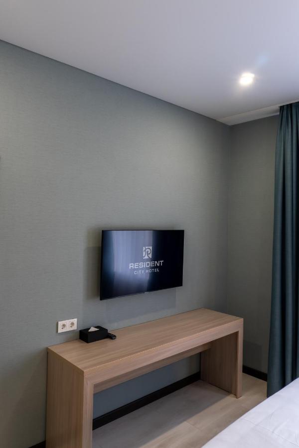 Resident Hotel Kazybek Bi Almatı Dış mekan fotoğraf