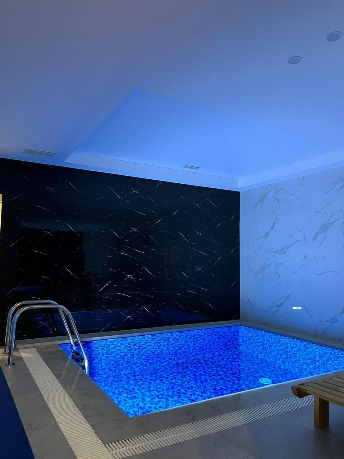 Resident Hotel Kazybek Bi Almatı Dış mekan fotoğraf