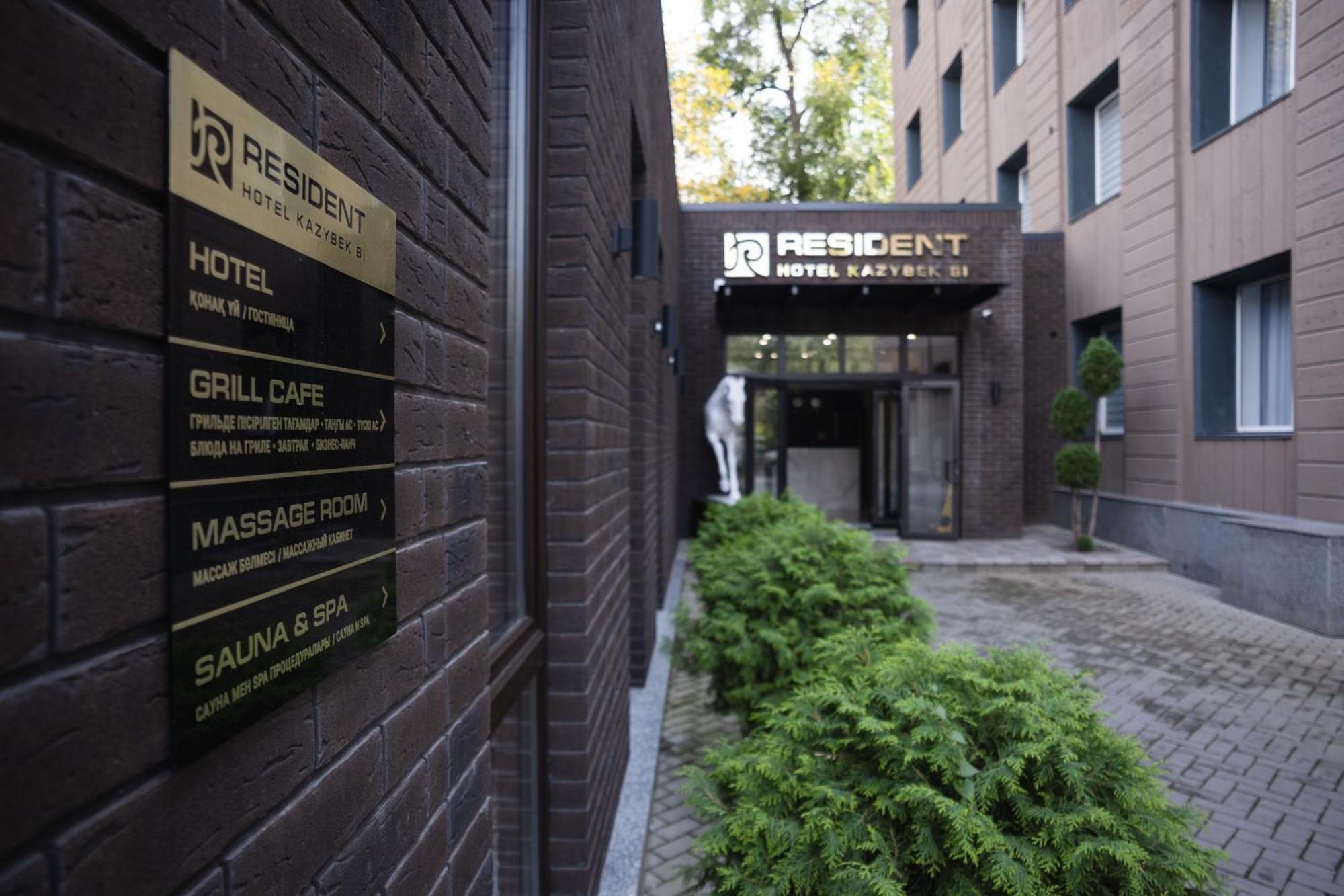 Resident Hotel Kazybek Bi Almatı Dış mekan fotoğraf